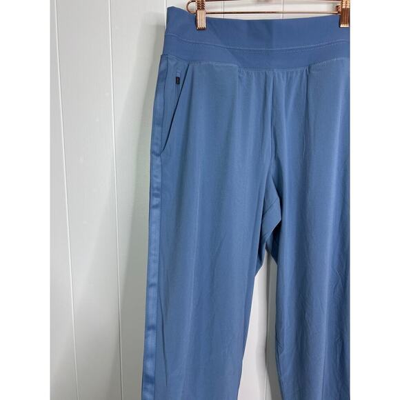 Athleta Nolita Slim Tapered Crop Pant in Sky Blue Size 14T NWT - Picture 6 of 9
